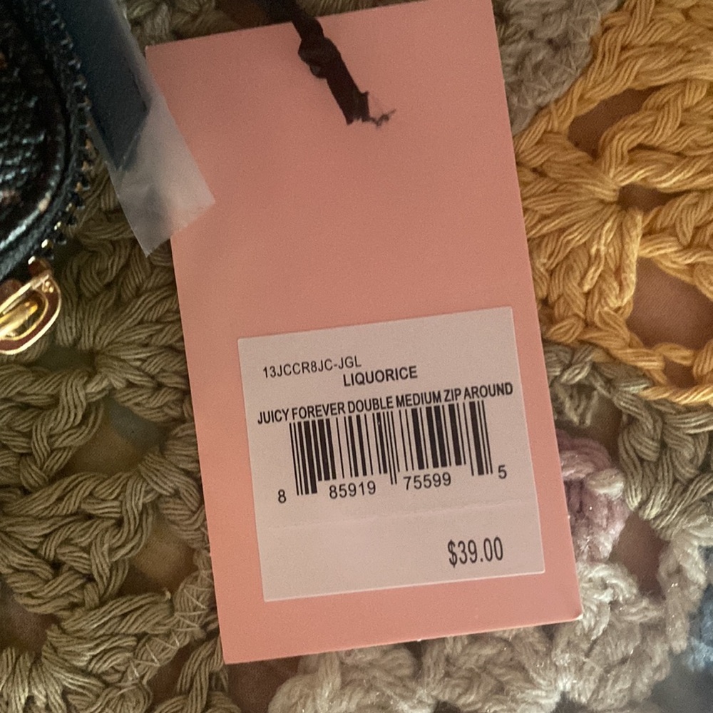 Juicy Couture Liquorice zip around wallet NWT - Picture 4 of 5